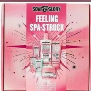 Soap & Glory Feeling‎ Spa-Struck Pink Set